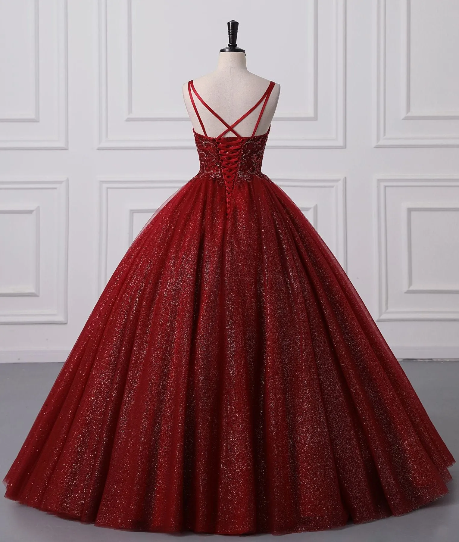 Burgundy Bling Tulle Ball gowns Long Prom Dress with Embroidered Sequins