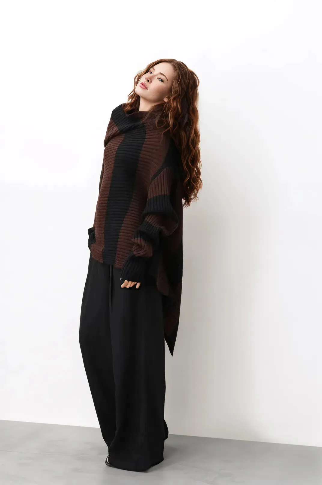 Irregular Design Knitted Pullover