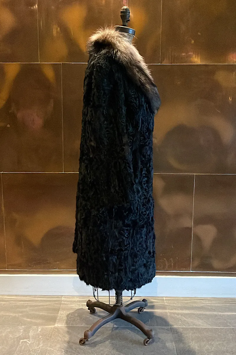 Swarkara, Mink Collar Fur Coat