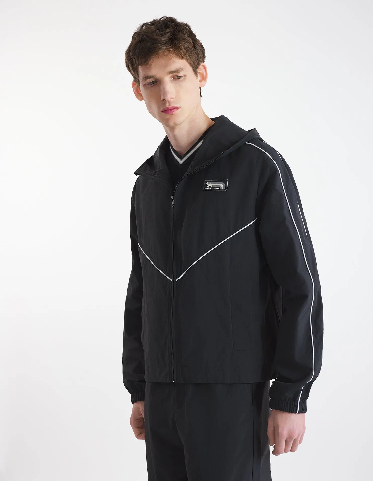 TECHNICAL WINDBREAKER