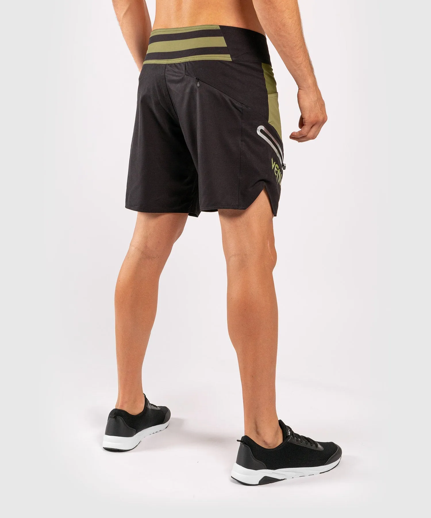 Venum Cargo Boardshorts - Black/Green